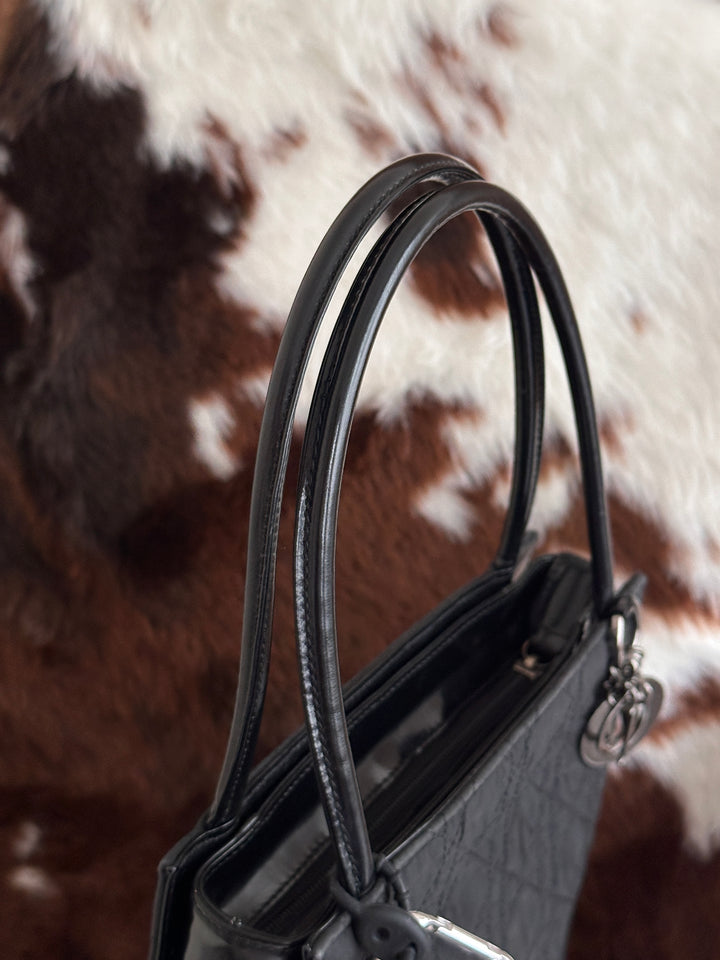 Dior Lady Dior Small Tote Bag 🖤✨｜Lightweight Nylon・Iconic Cannage Pattern・Everyday Practical Size