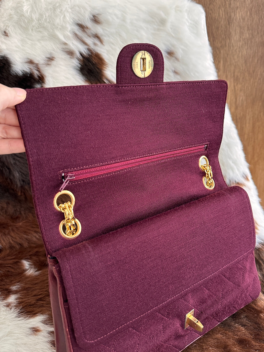 Chanel Vintage Double Flap Bag 23cm ✨🖤｜Rare Hybrid Design・Burgundy Fabric・Iconic Chain Strap