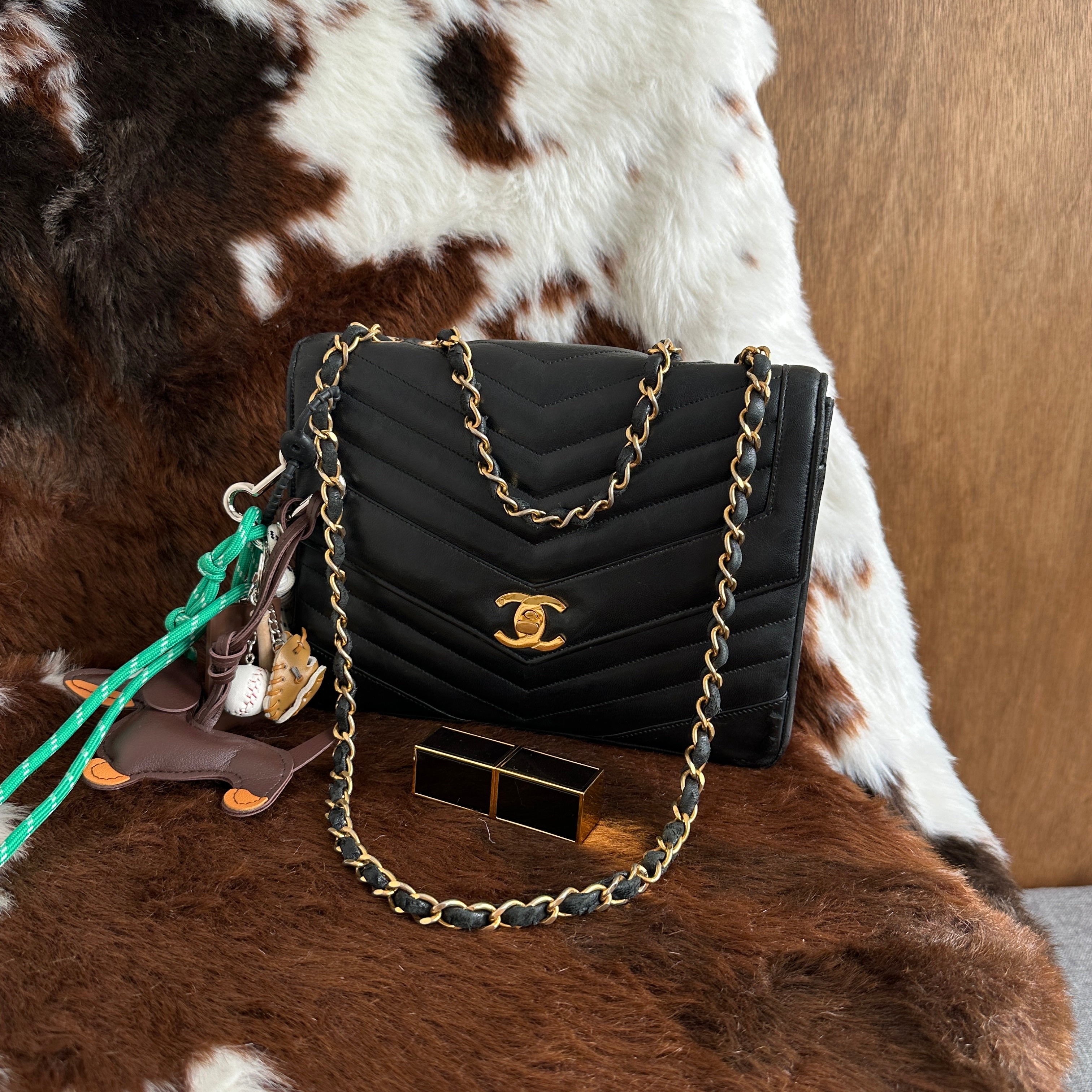CHANEL Lambskin Double Chain Flap Shoulder Bag 🖤｜Soft Lambskin