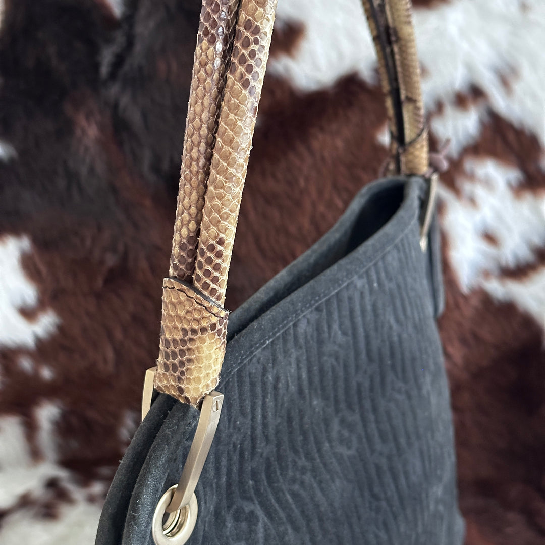 Louis Vuitton Limited Edition Monogram Suede Hobo Bag 🩶｜Elephant Grey Suede × Snakeskin Accents × Rare Textured Finish