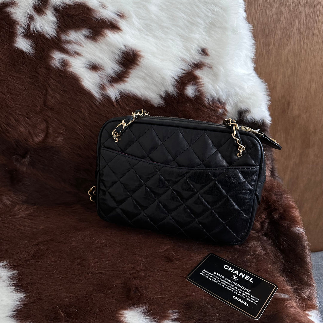CHANEL Vintage Mini Double Chain Shell Bag 😍｜Black Quilted Leather × Dual Chain Carry × Compact Yet Spacious