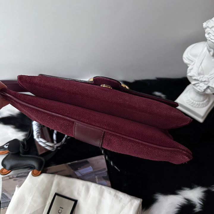 Gucci Large GG Suede Messenger Bag ❤️｜Oversized GG Hardware × Rich Burgundy Suede × Rare Full Set Find