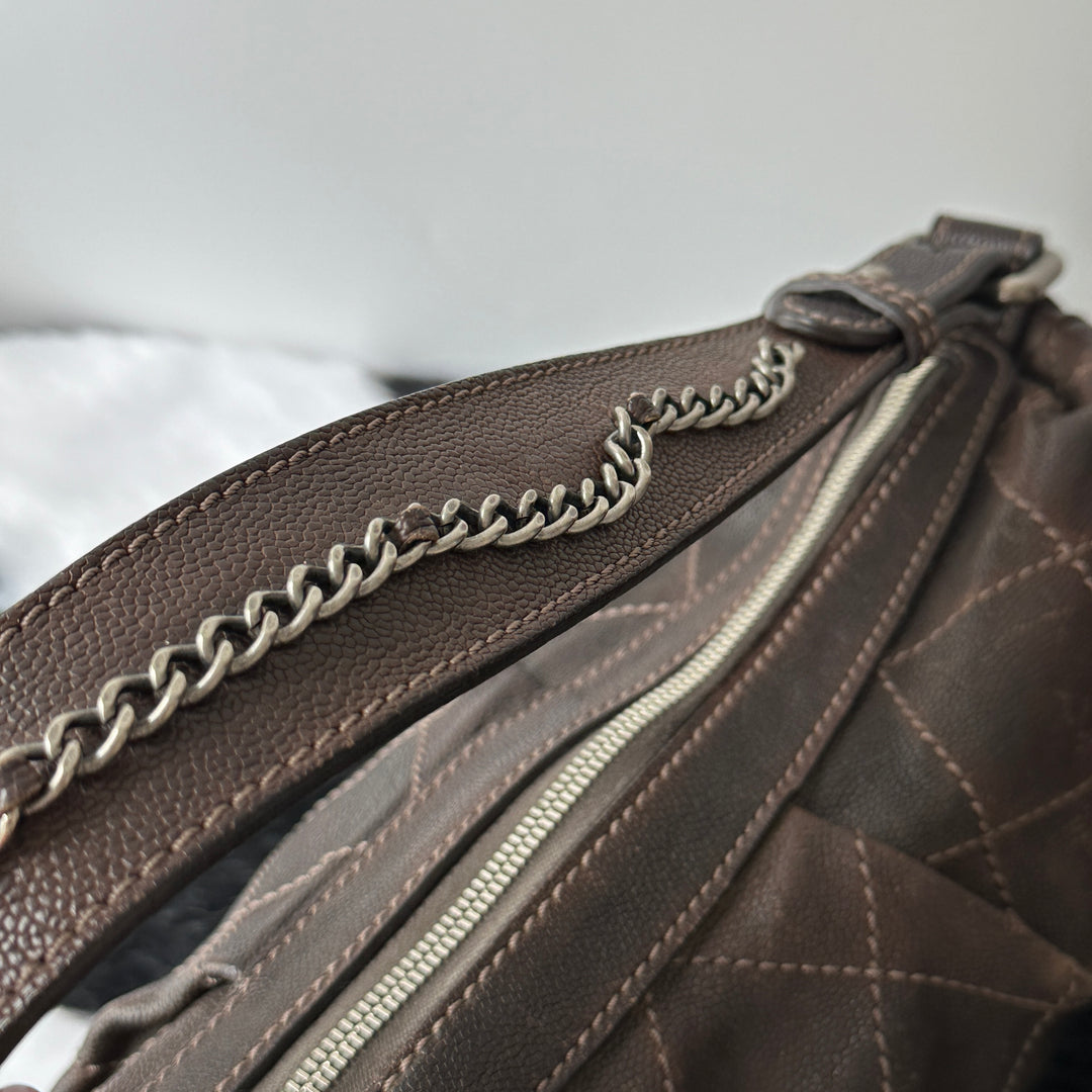CHANEL Small Hobo Bag ⛓️‍💥｜Quilted Caviar Leather × Chain Detail Strap × Rare Vintage Style