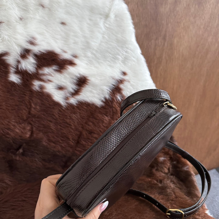CELINE Vintage Lizard Leather Crossbody Bag 😻｜Rare Exotic Leather × Rich Chocolate Brown × Elegant Vintage Crest