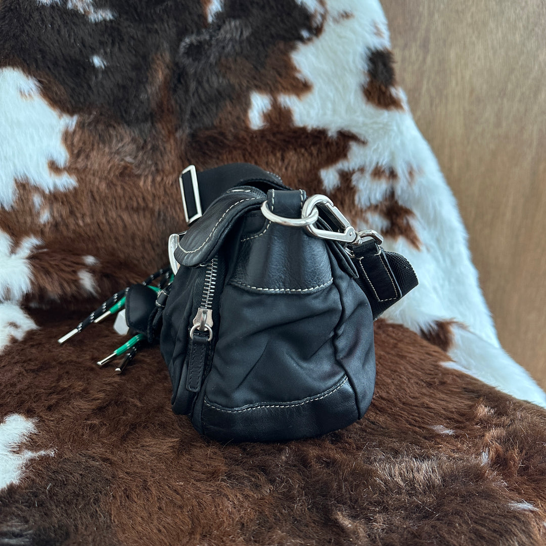 Prada Hobo Flap Bag ✨｜Sporty Nylon Design × Leather Trim Detail × Functional Multi-Pocket