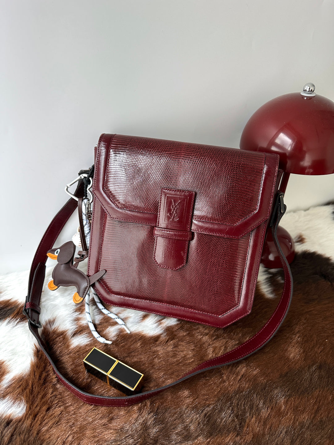 Saint Laurent Lizard Embossed Shoulder Bag ❤️｜Vintage Burgundy Tone・YSL Monogram Interior・Adjustable Strap