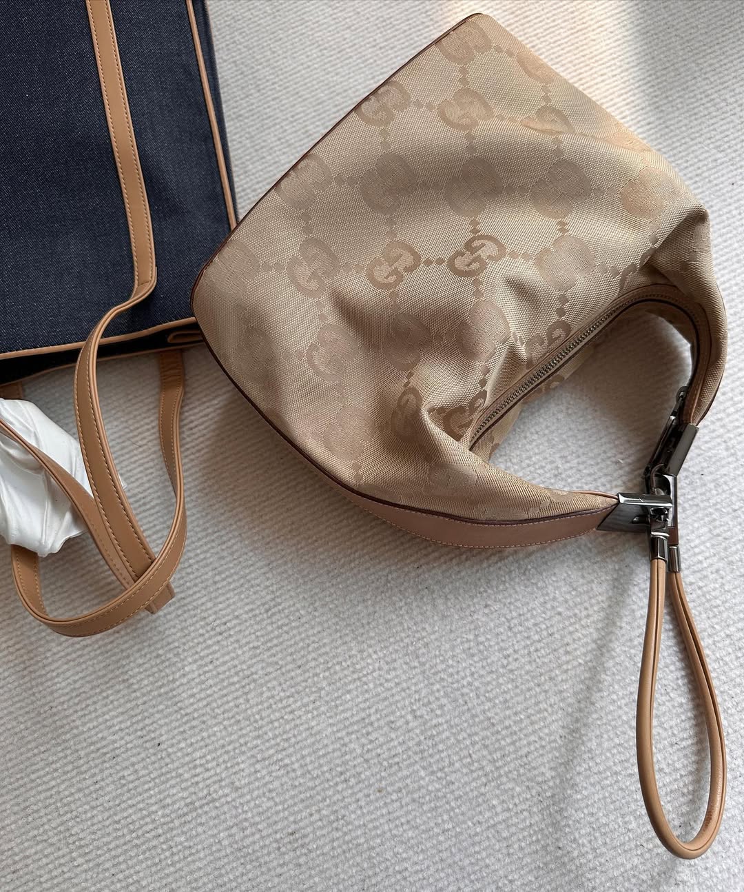 GUCCI GG Monogram Earth-Tone Hobo｜Versatile Hobo × Convertible Gyoza Style 🍂