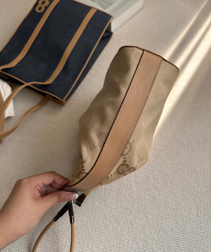 GUCCI GG Monogram Earth-Tone Hobo｜Versatile Hobo × Convertible Gyoza Style 🍂