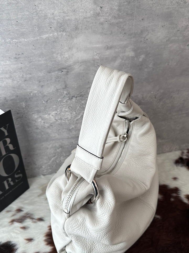 GUCCI Jackie Hobo Bag 🤍✨｜Supple Calfskin × Bamboo Details × Relaxed Silhouette