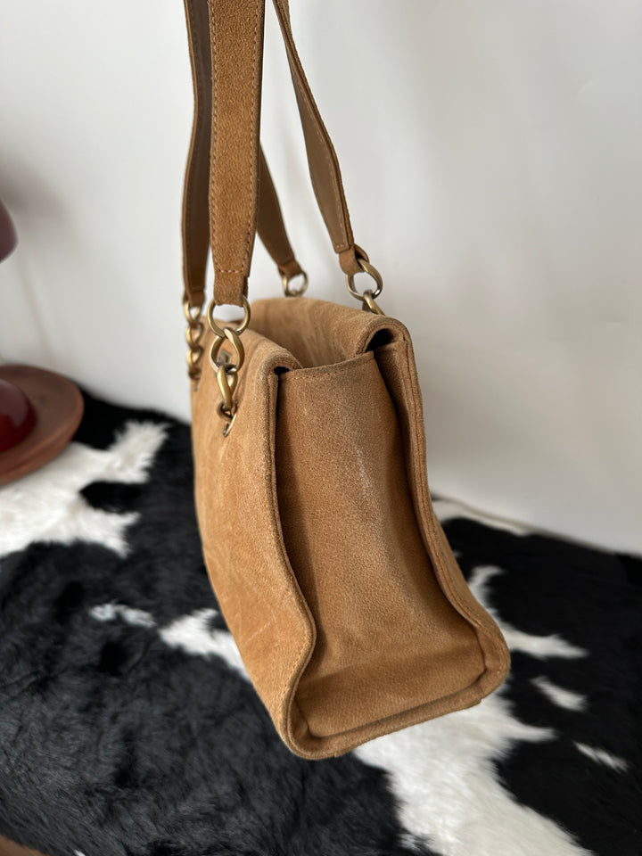 Chanel Suede Leather Shoulder Bag｜Matte CC Hardware × Soft Suede Texture × Spacious Multi-Compartment Interior 🤎✨