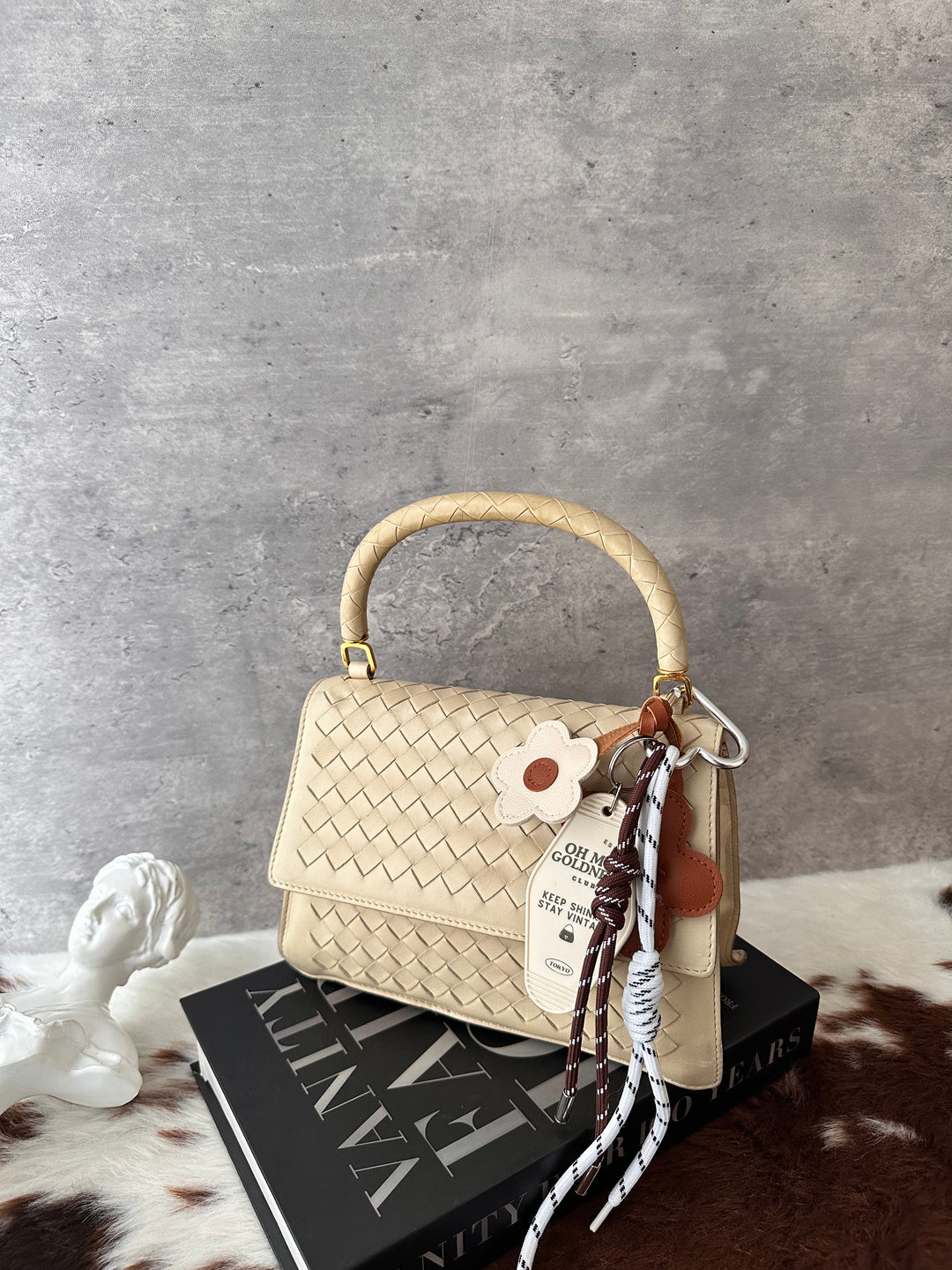 BOTTEGA VENETA Small Kelly-Style Bag 🤍✨｜Intrecciato Weave × Cream Leather × Convertible Carry