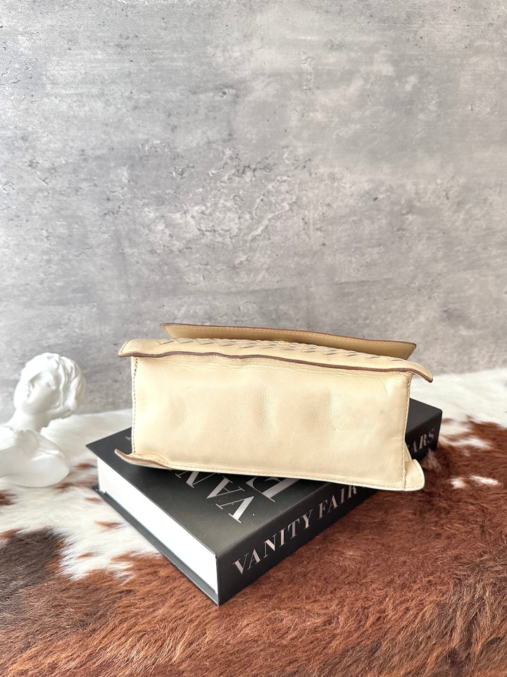 BOTTEGA VENETA Small Kelly-Style Bag 🤍✨｜Intrecciato Weave × Cream Leather × Convertible Carry