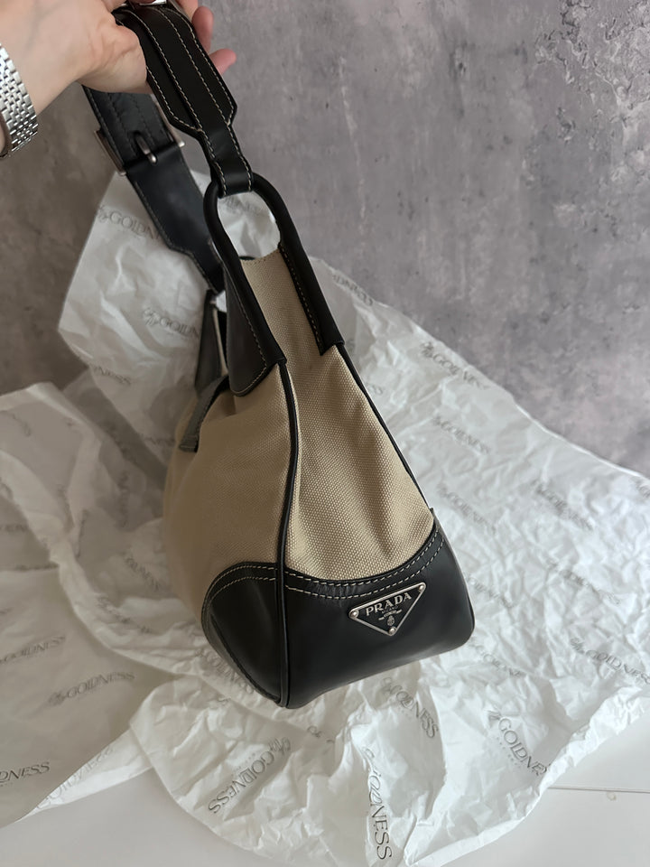 PRADA Canvas & Leather Hobo Bag – Side Logo Detail × Convertible to Crossbody 🖤