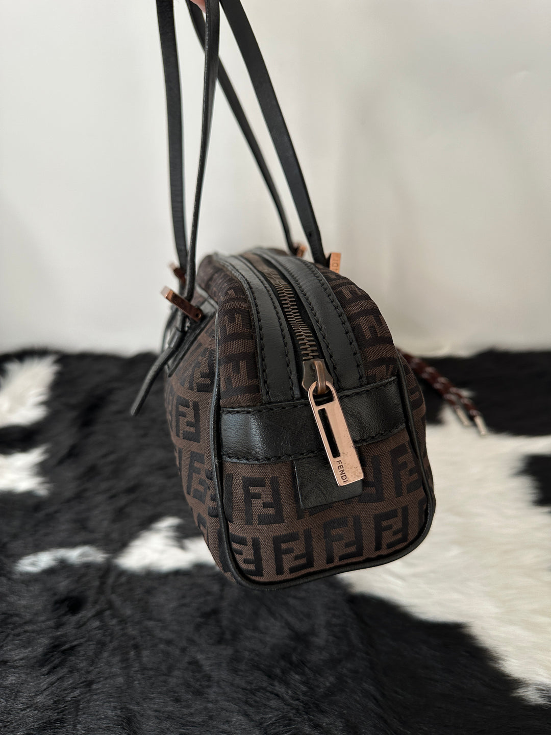 FENDI Baguette Bag｜Chocolate FF Monogram × Slim Shoulder Silhouette × Timeless Iconic Style 🍫🥖✨