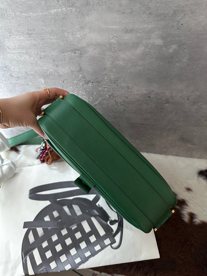 HERMÈS 90s Vintage Shoulder Bag 💚✨｜Rare Green × Iconic H Clasp
