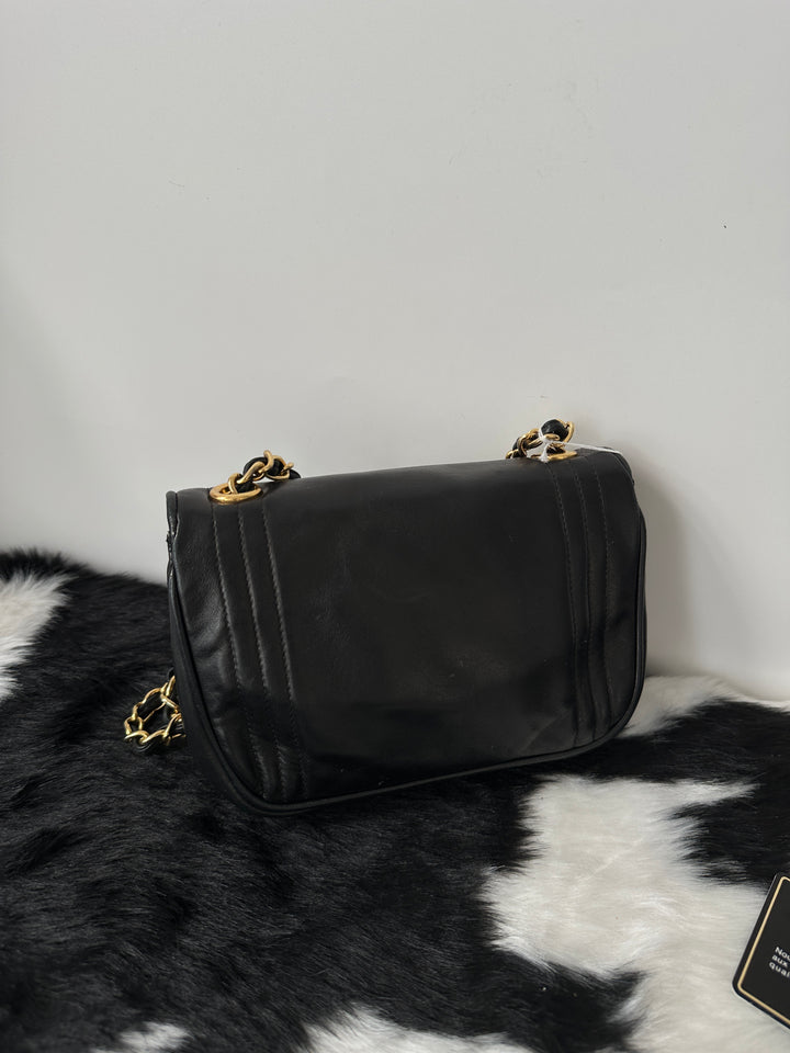 CHANEL CC Leather Chain Bag｜Black Lambskin Elegance × Vintage Gold Chain × Daily Chic Essential 🖤✨🔥