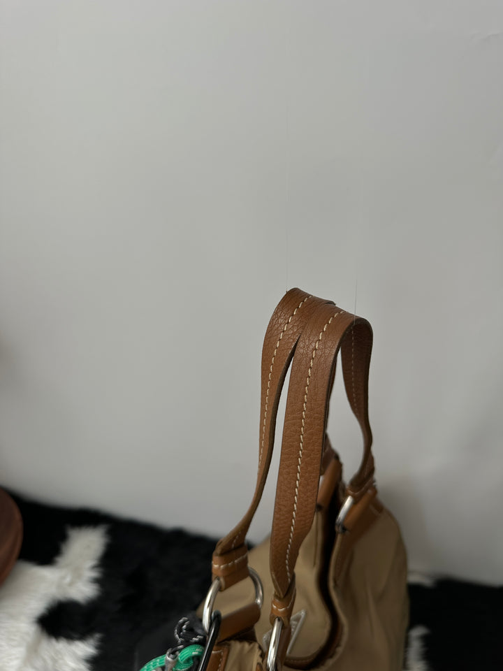 PRADA Nylon Leather-Trim Shoulder Bag 🤎｜Lightweight Nylon × Soft Leather Trim × Daily Essential ✨