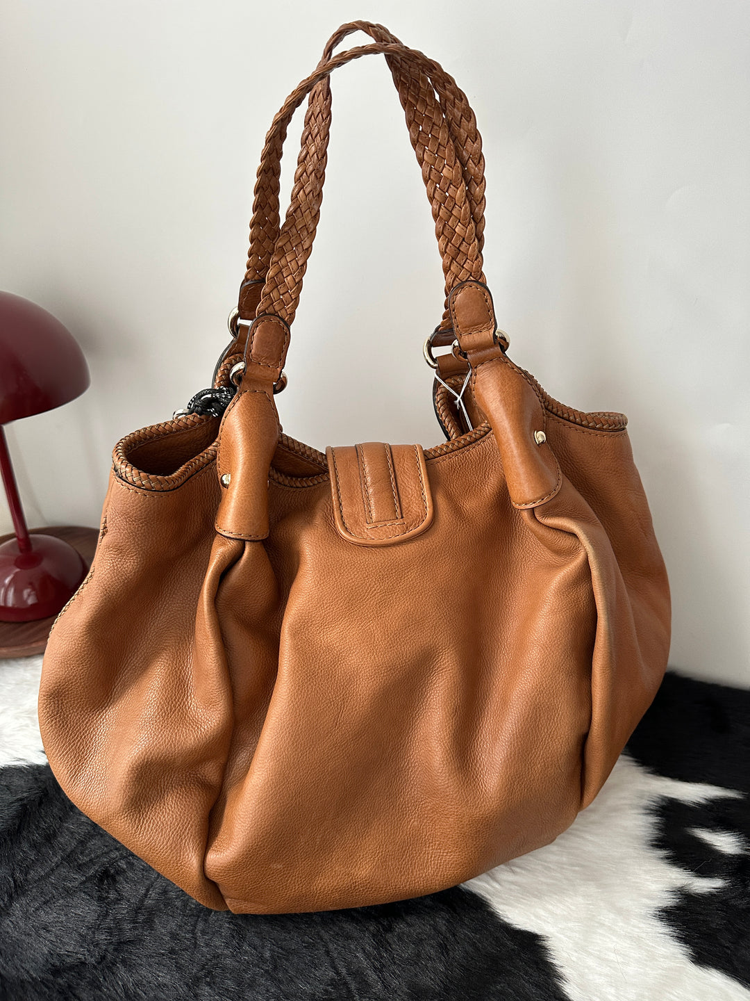GUCCI Caramel Leather Tassel Hobo｜Supple Full-Leather Craft × Braided Handles × Spacious Everyday Design 🤎✨