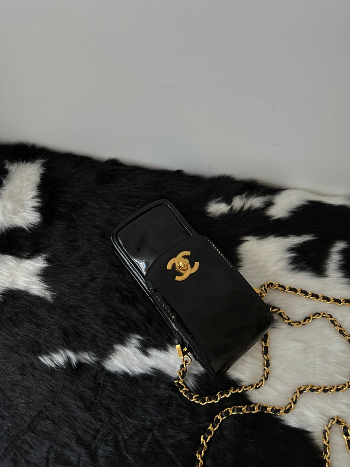 Chanel “Patent CC Phone Chain Bag” 🖤✨ | Sleek, Modern & Surprisingly Practical