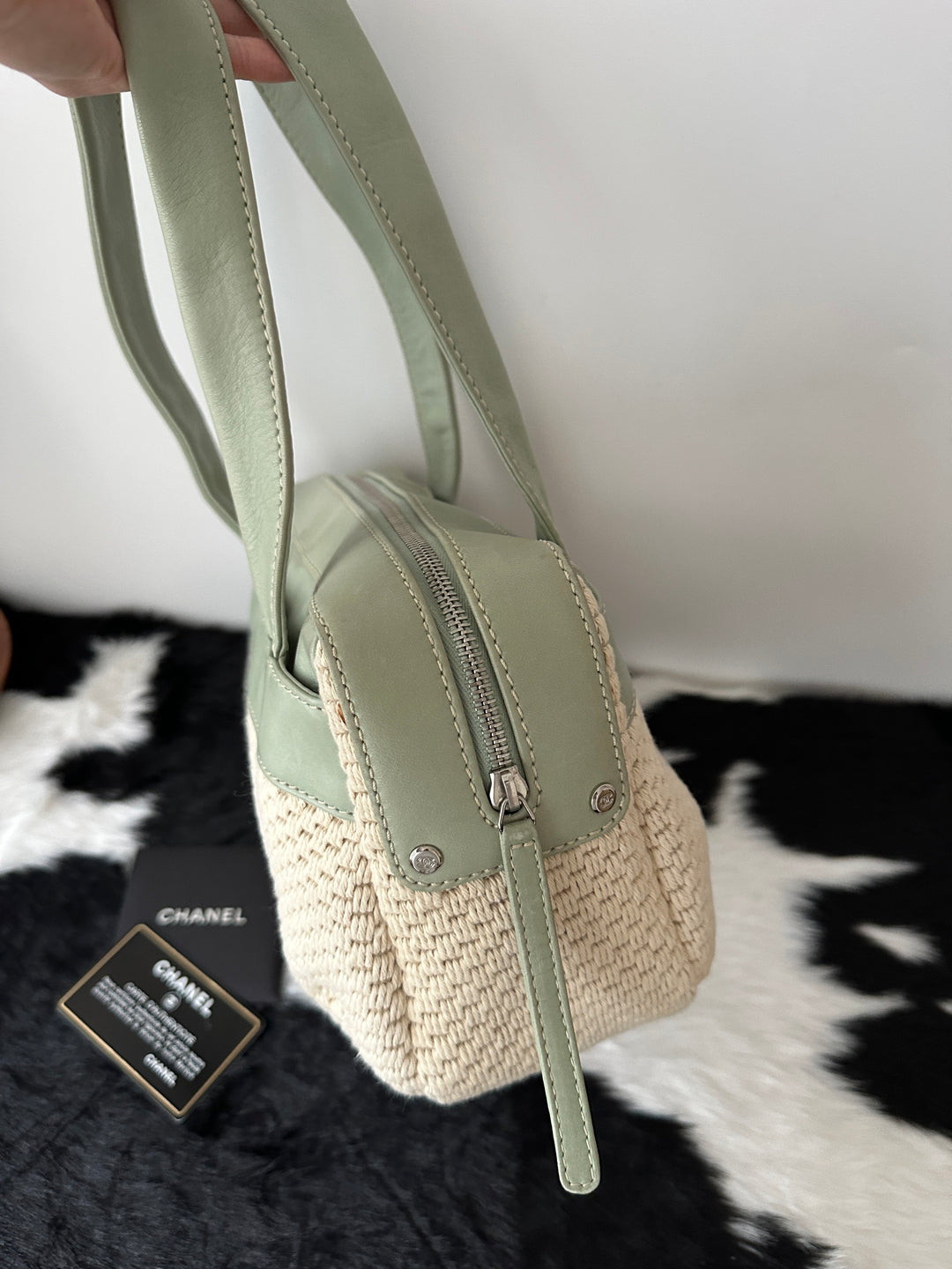 CHANEL Mint & Milk Shoulder Bag｜Soft Pastel Green × Woven Texture × Year-Round Freshness 🥛💚✨