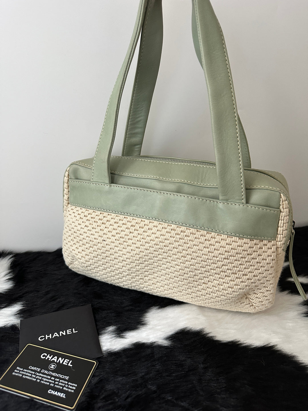 CHANEL Mint & Milk Shoulder Bag｜Soft Pastel Green × Woven Texture × Year-Round Freshness 🥛💚✨