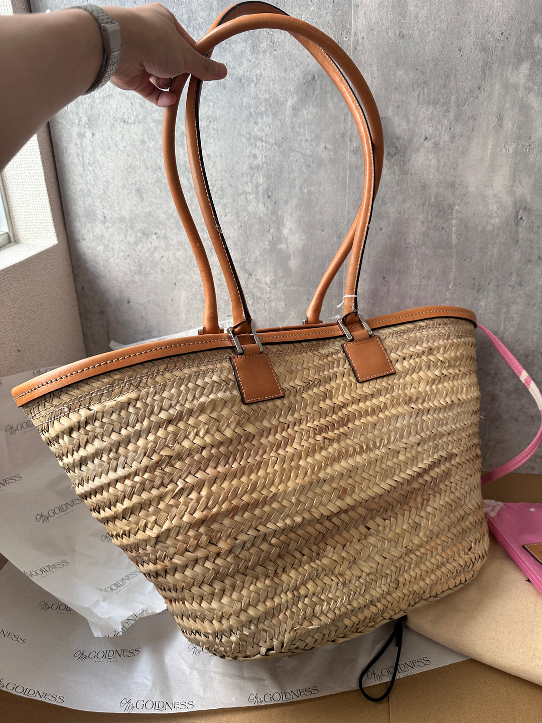 LOEWE Raffia Shoulder Bag – Long Leather Handle × Full Set + Pouch 🤎