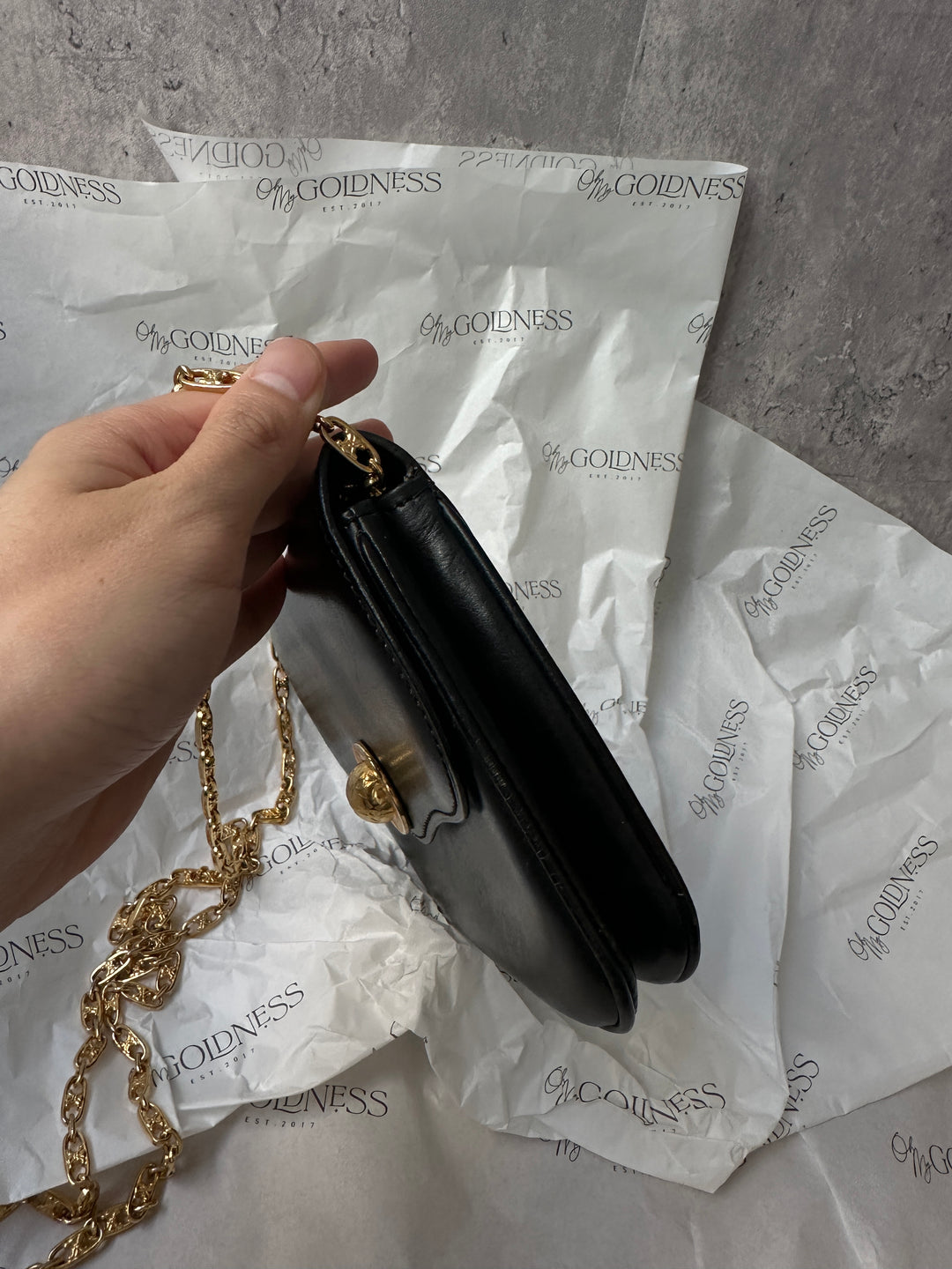 CELINE Planet Series Triomphe Chain Bag – Detachable Orb Chain × 2-in-1 Accessory 🖤