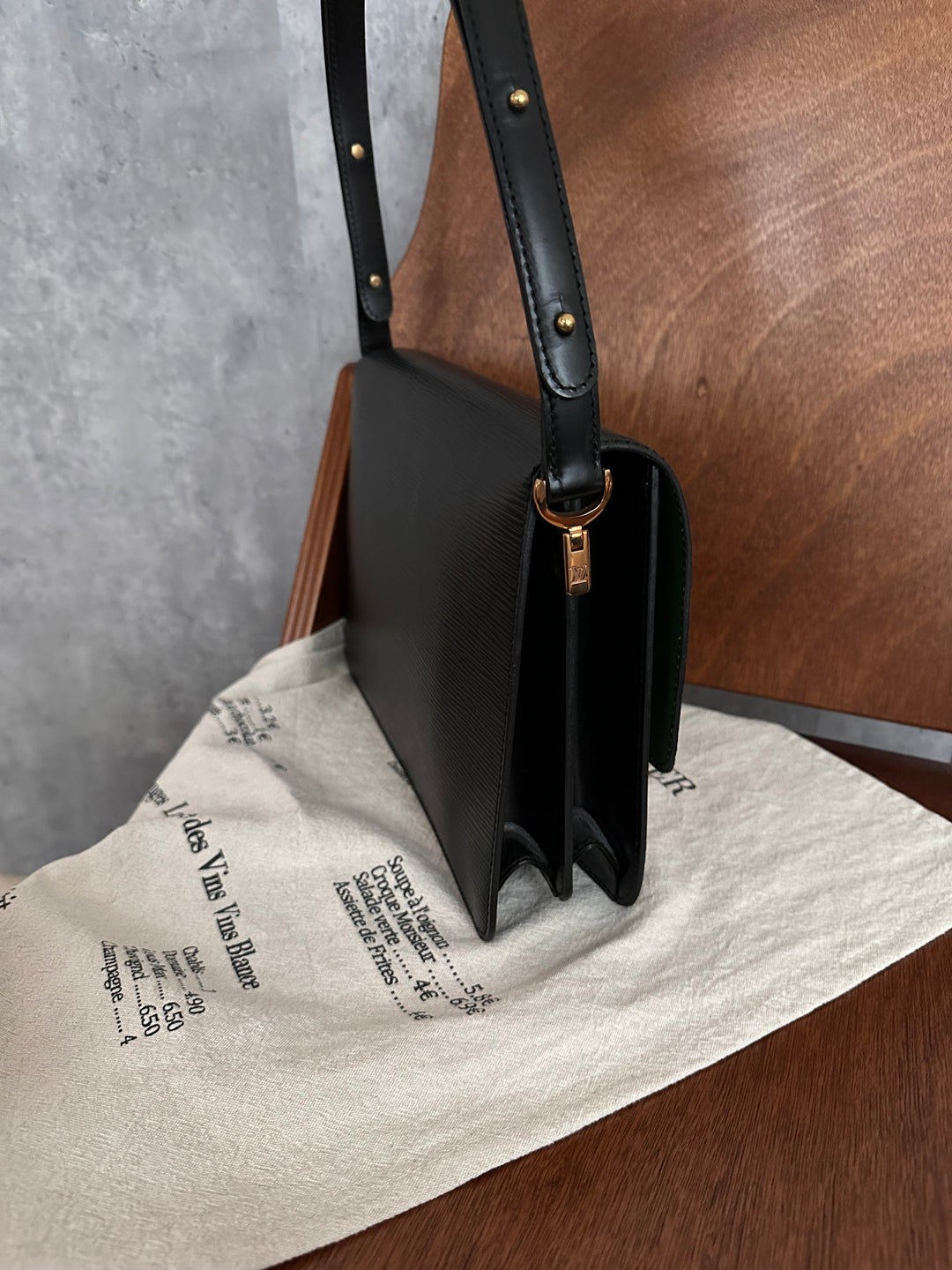 Louis Vuitton Bicolor Epi Turn Lock Shoulder Bag – Black & Green