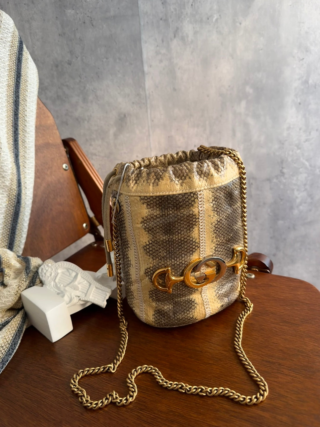 Gucci Zumi Python Mini Bucket Bag 🤎🐍|Himalayan Python × Mixed-Metal Ho – Oh My Goldness Vintage