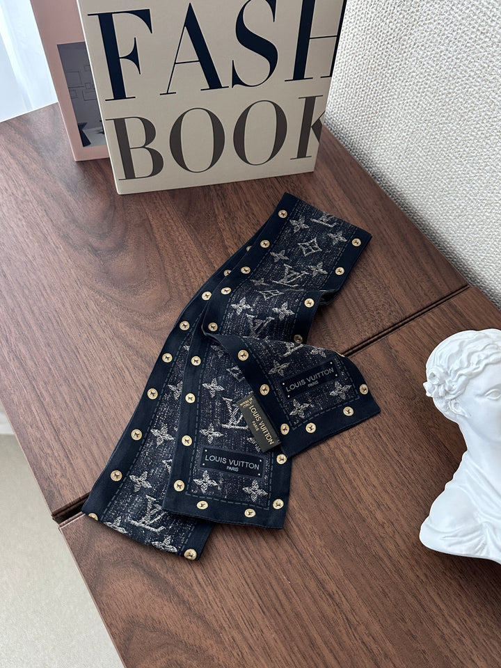 Louis Vuitton Monogram Twilly Scarf 🖤✨ Rare Special Edition