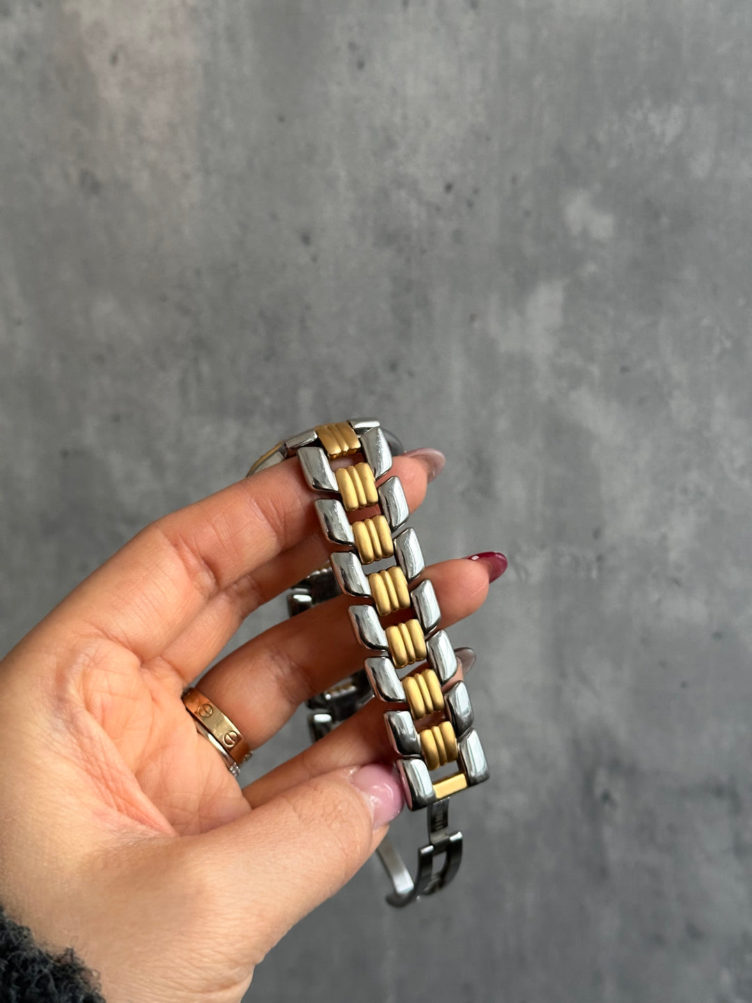 Fendi Vintage Two-Tone Chain Watch – Gold & Silver