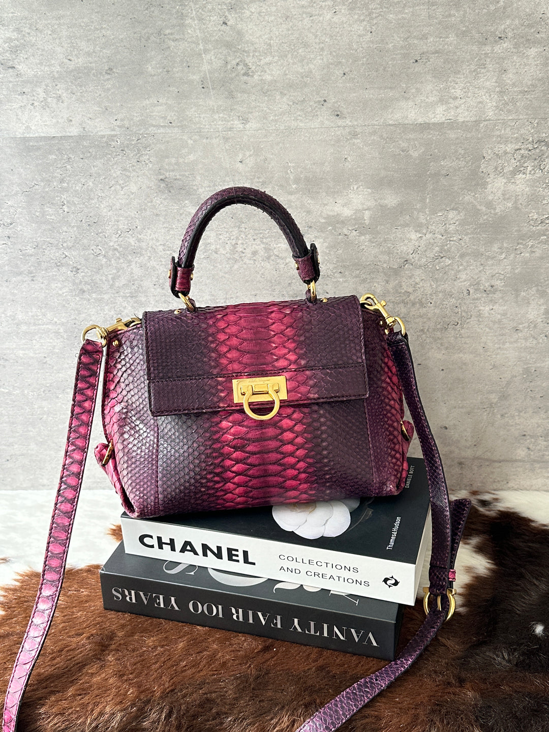 Ferragamo Python Kelly-Style Top Handle Bag 🐍｜Rare Gradient Pink × Original Strap × Small Kelly Shape✨