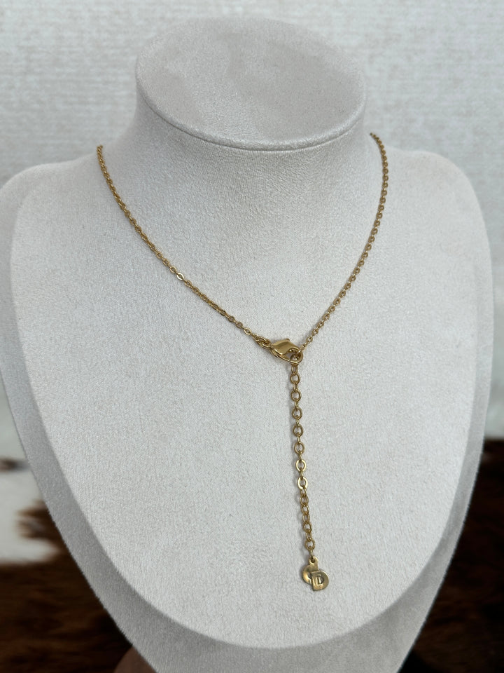 Dior “Crystal Heart Pendant Necklace” 💕✨ | Romantic Sparkle & Timeless Femininity