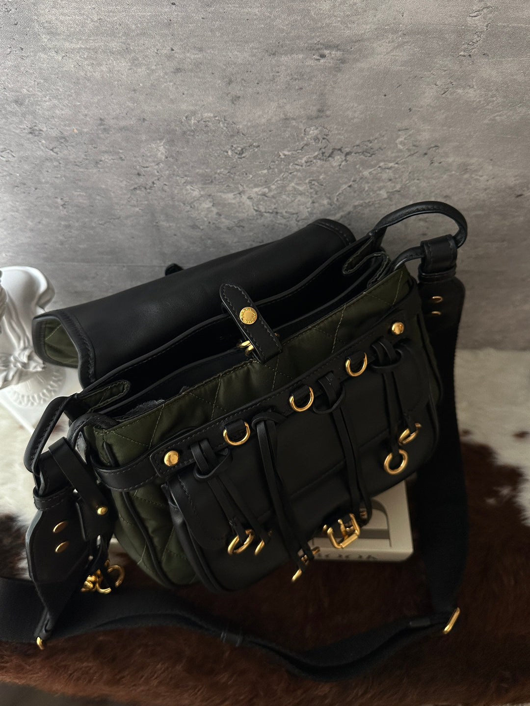 Prada Vintage Quilted Saddle Bag 💚🖤｜Military Green・Gold Ring Details・Y2K Shoulder Bag