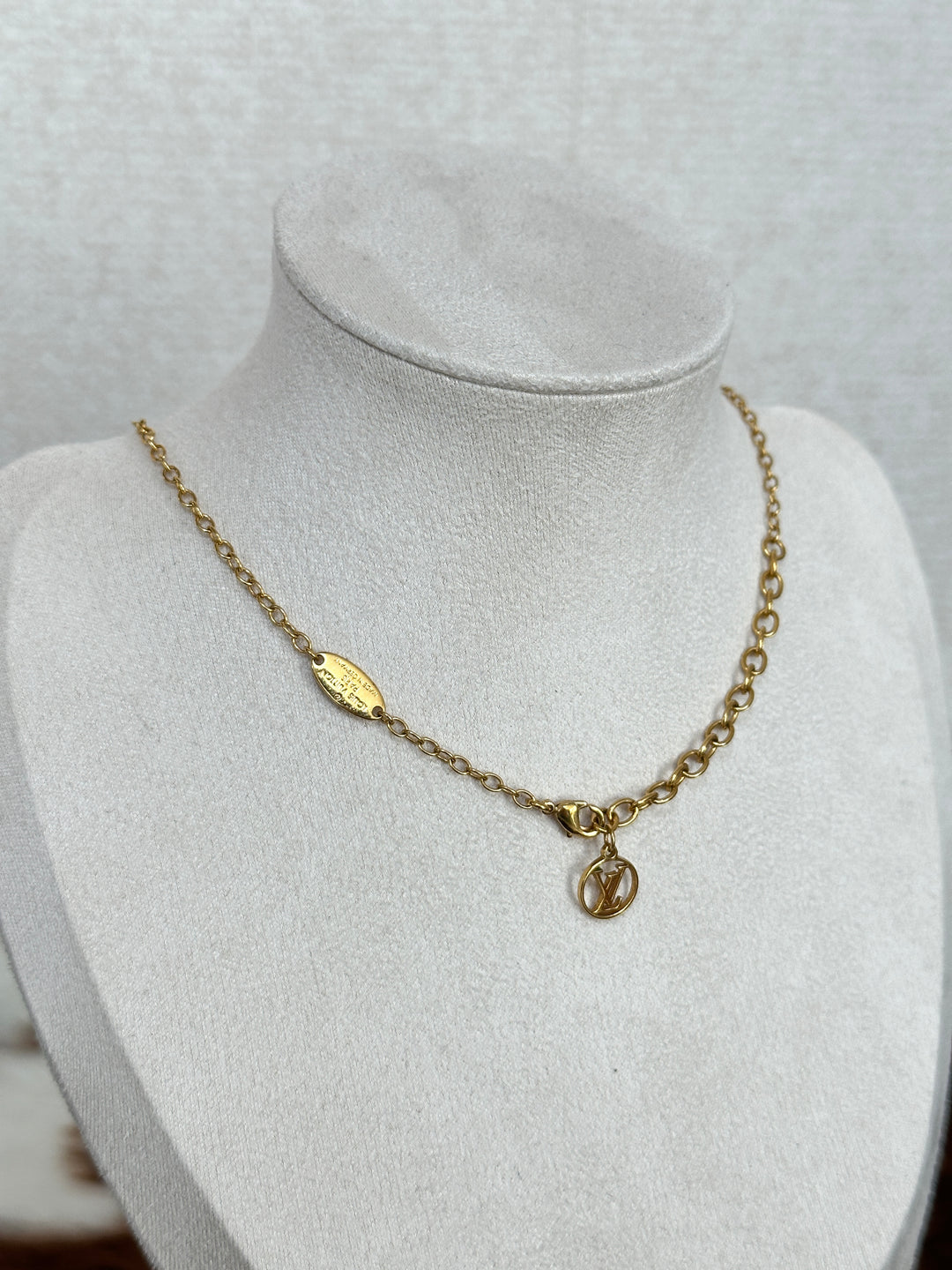 Louis Vuitton “Golden Heart Lock Necklace” 🔐💛 | Chic, Iconic & Luxuriously Bold