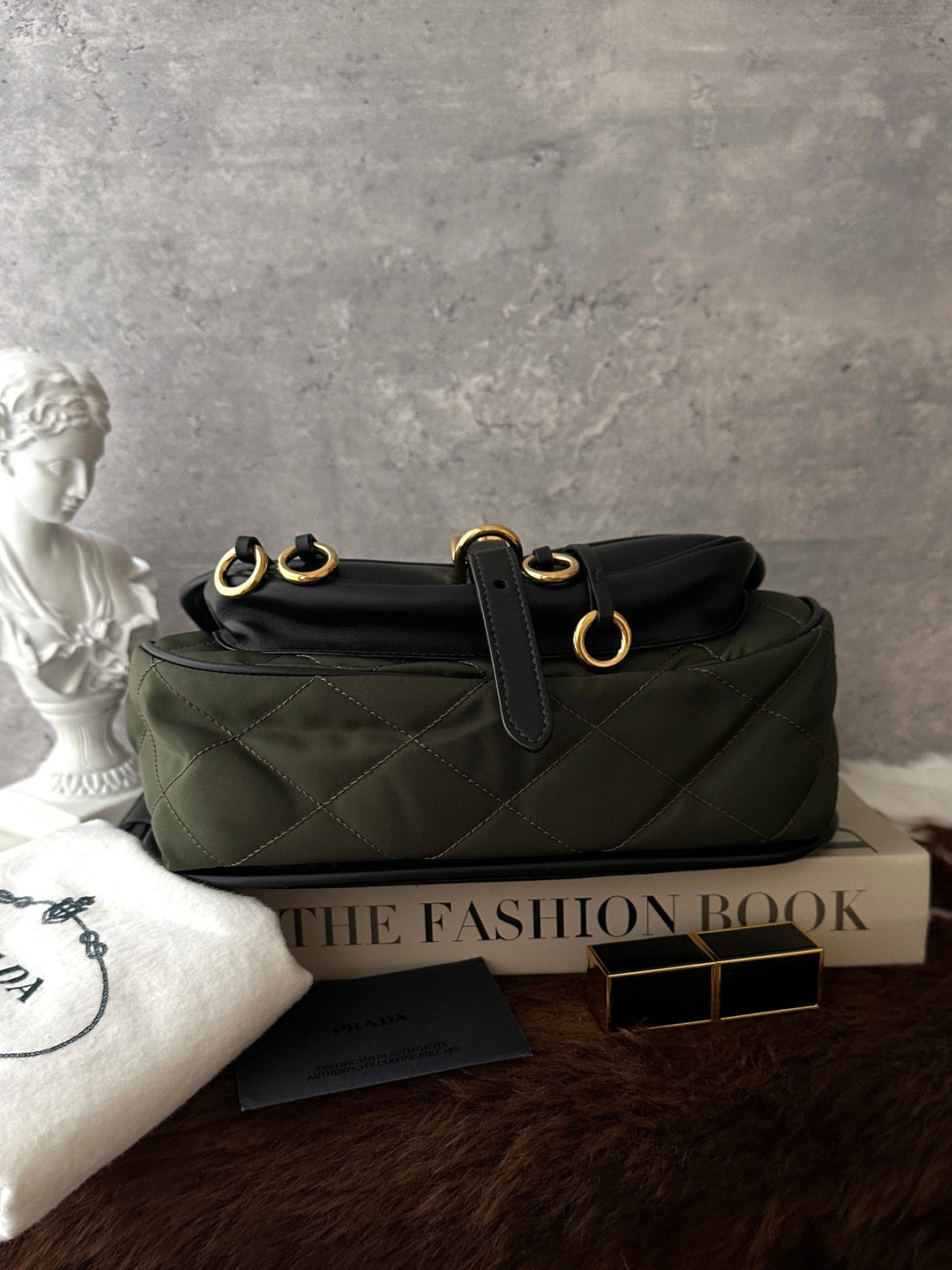 Prada Vintage Quilted Saddle Bag 💚🖤｜Military Green・Gold Ring Details・Y2K Shoulder Bag