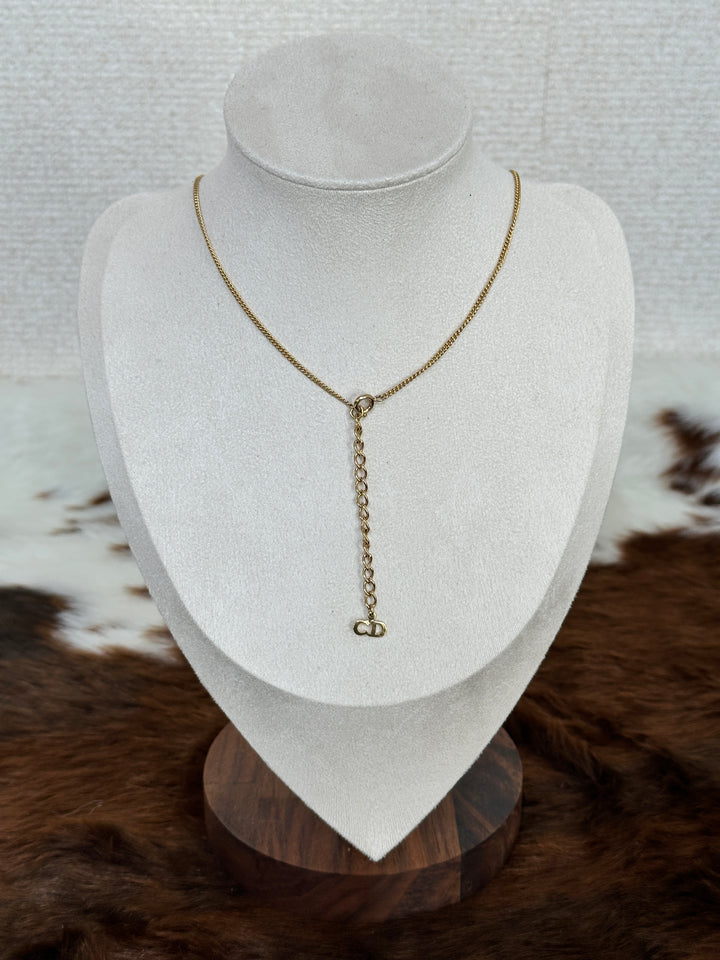 Dior “Mini CD Monogram Pendant Necklace” 😻✨ | Minimal Chic & Everyday Golden Elegance