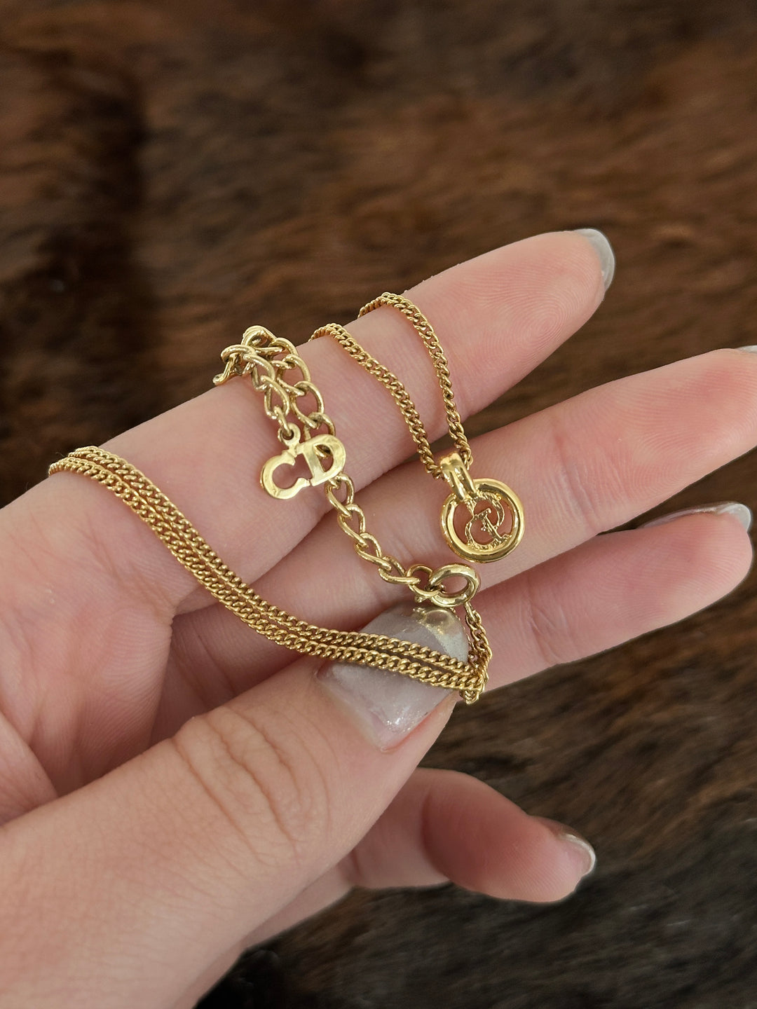 Dior “Mini CD Monogram Pendant Necklace” 😻✨ | Minimal Chic & Everyday Golden Elegance