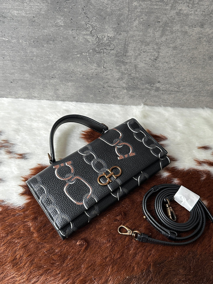 Ferragamo Mini Links Print Baguette WOC 🥖🖤｜Original Strap × Top Handle × Fits Phone &amp; Wallet✨