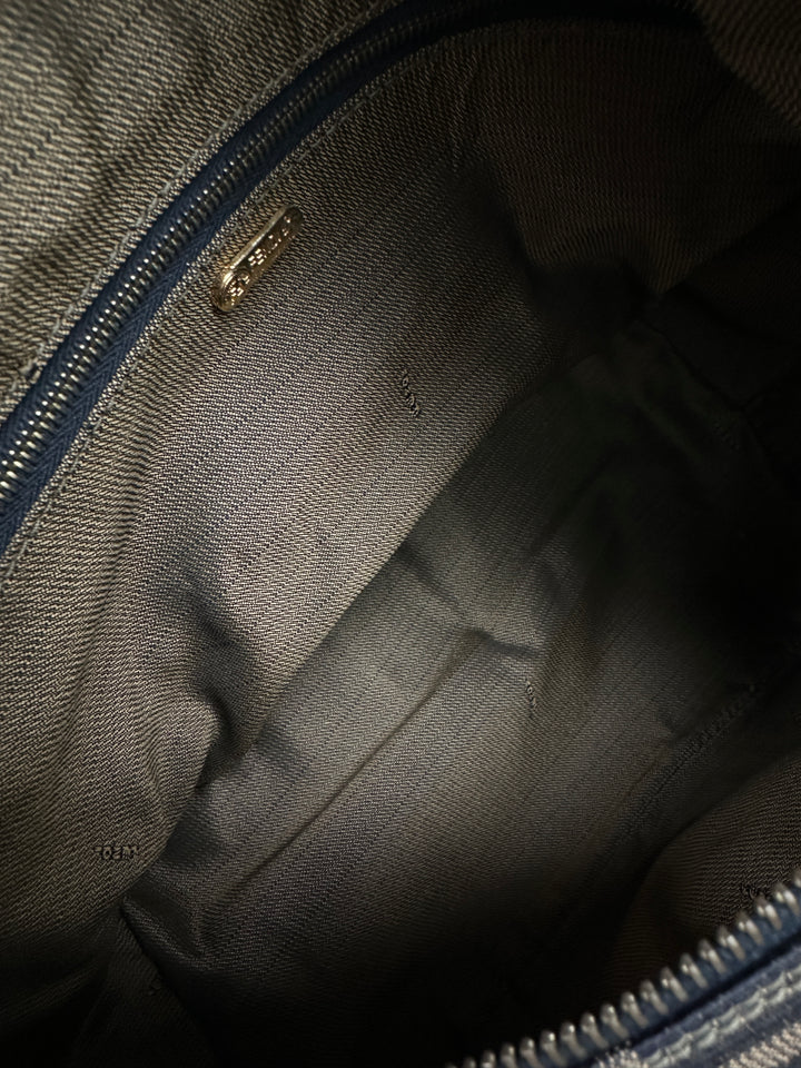 FENDI Monogram Lunchbox Bag – Iconic FF Canvas × Vintage-Inspired Silhouette