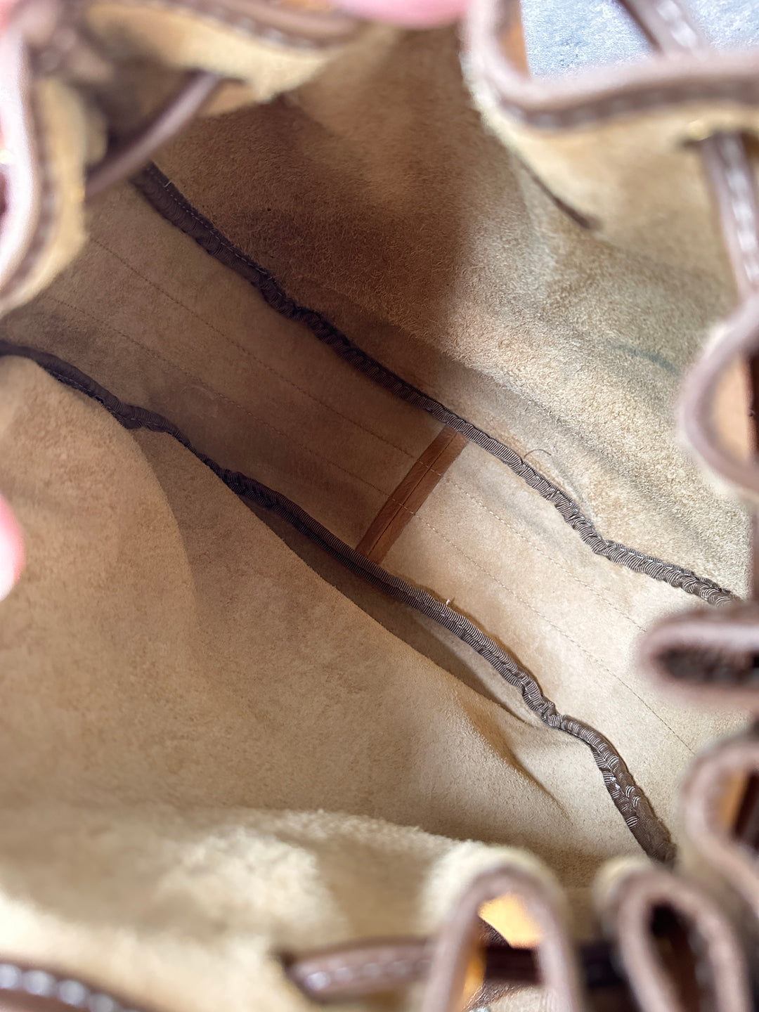 LOEWE Honey Calfskin Bucket Bag 🍯🤎｜Honey Brown × Chocolate Trim × Soft Calfskin✨
