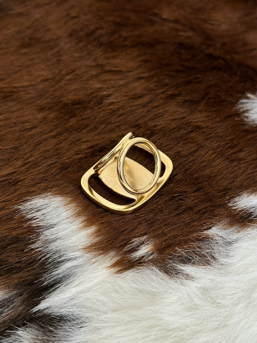 Ferragamo “Classic Gancini Scarf Ring” ✨🤩 | Timeless Elegance & Iconic Italian Luxury
