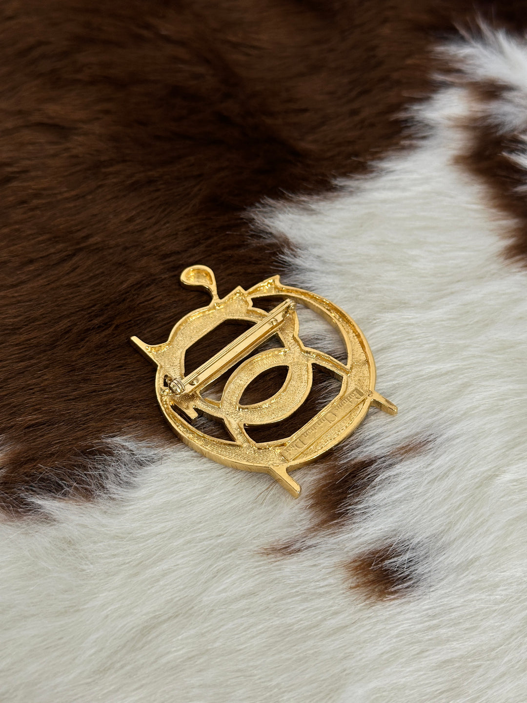Dior “Classic CD Monogram Brooch” 😻✨ | Bold, Sleek & Ultra-Elegant Golden Statement