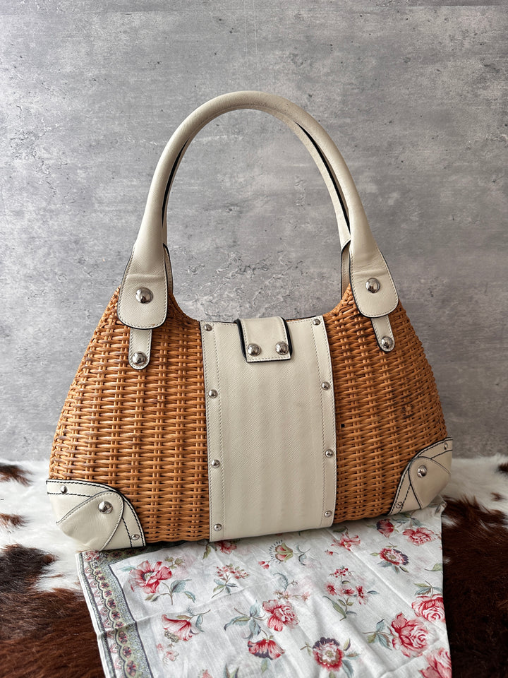 Ferragamo Special Wicker Hobo Bag 🧺✨｜Rare Wicker Weave × Resort Chic × Structured Beauty