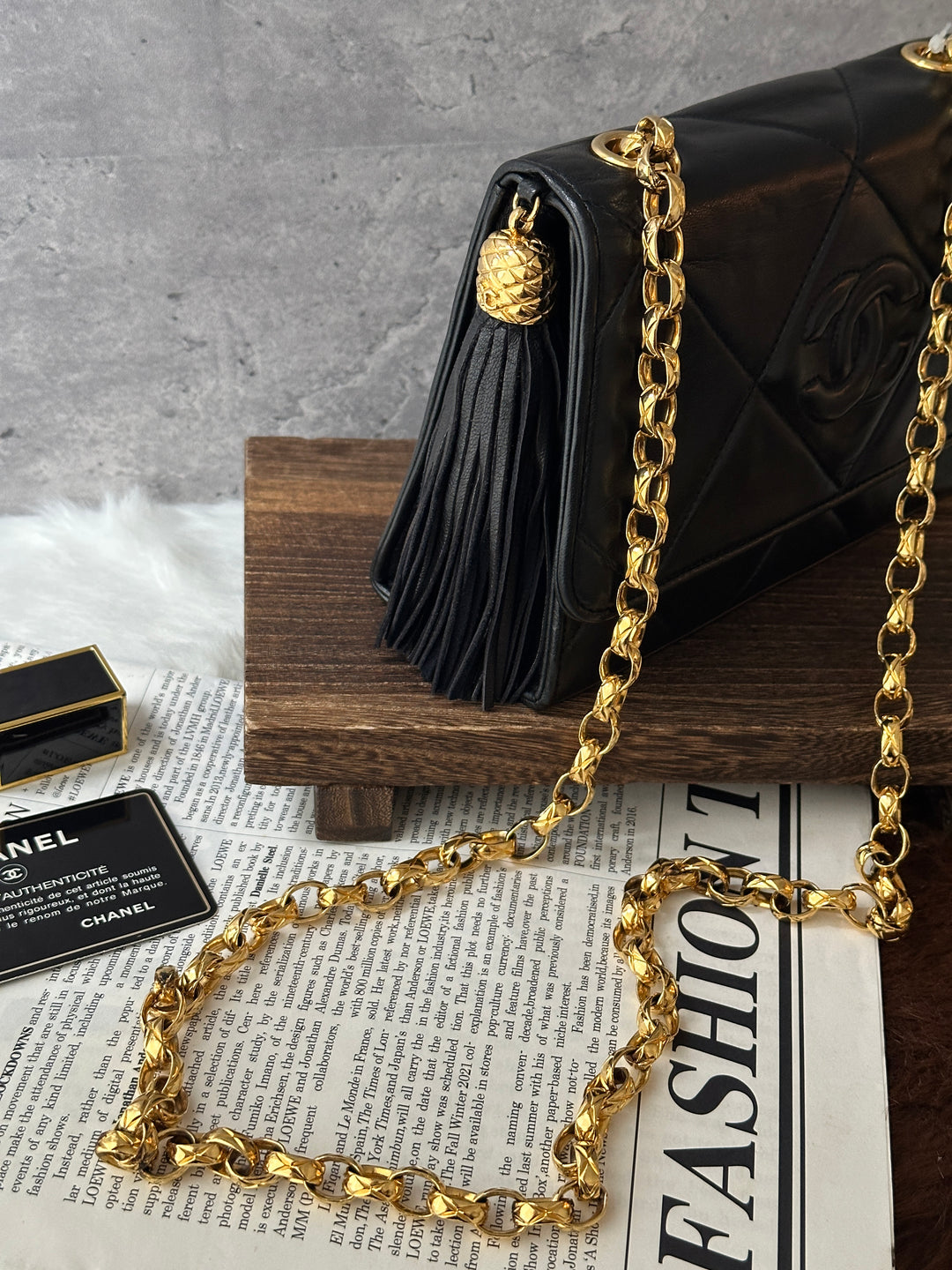 Chanel Vintage Tassel Chain Shoulder Bag 🖤✨｜Black-on-Black CC × Gold Chain × Statement Tassel