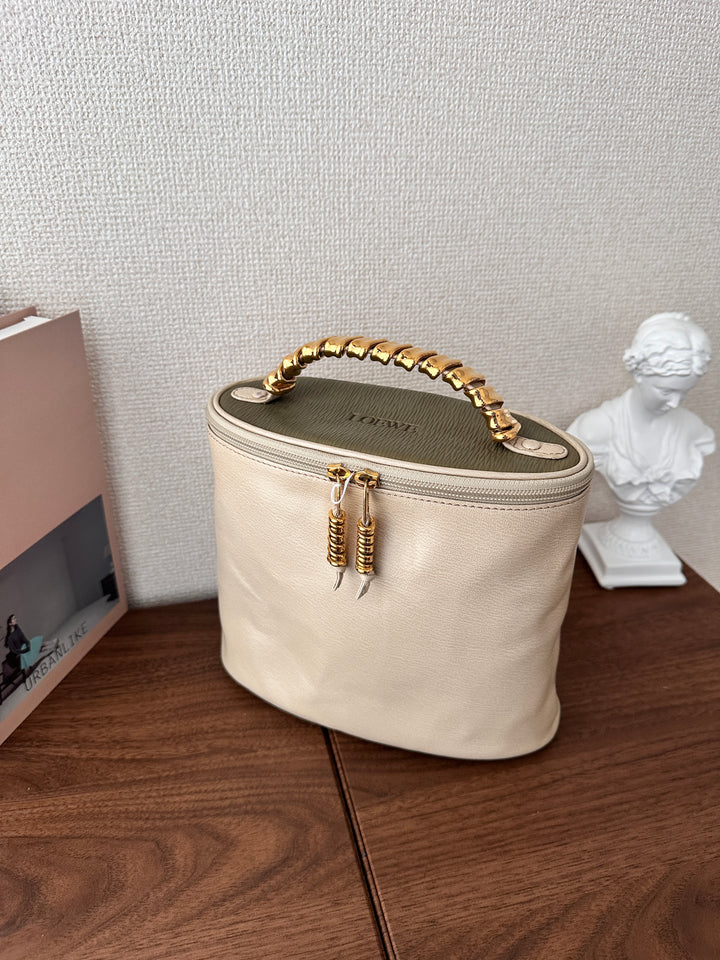 LOEWE Serpentine Vanity 🤍✨ Rare Milky Mocha Beauty