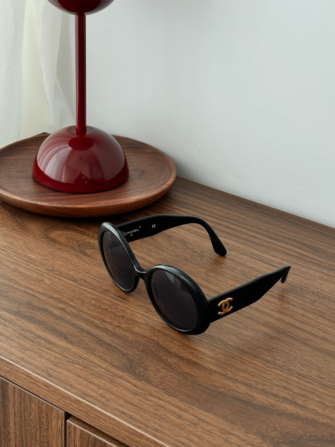 CHANEL Vintage Round Sunglasses – Glossy Black × Gold CC Logo ✨ Chic & Timeless