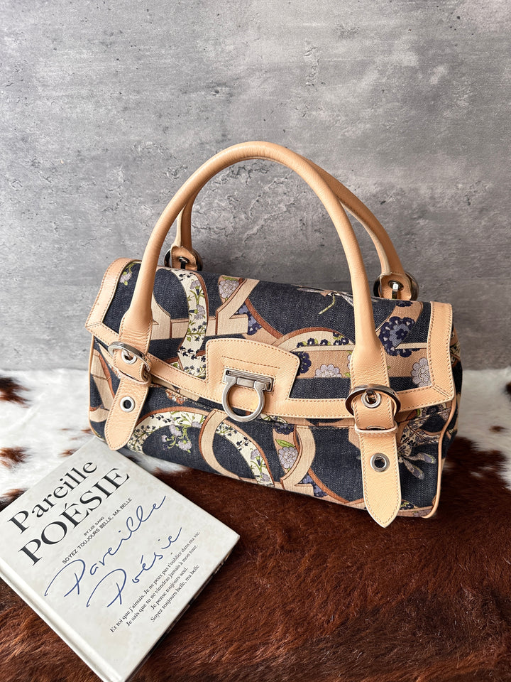 Ferragamo Printed Denim Gancini Top Handle Bag ✨｜Denim Print × Gancini Hardware × Spring-Summer Mini Bag