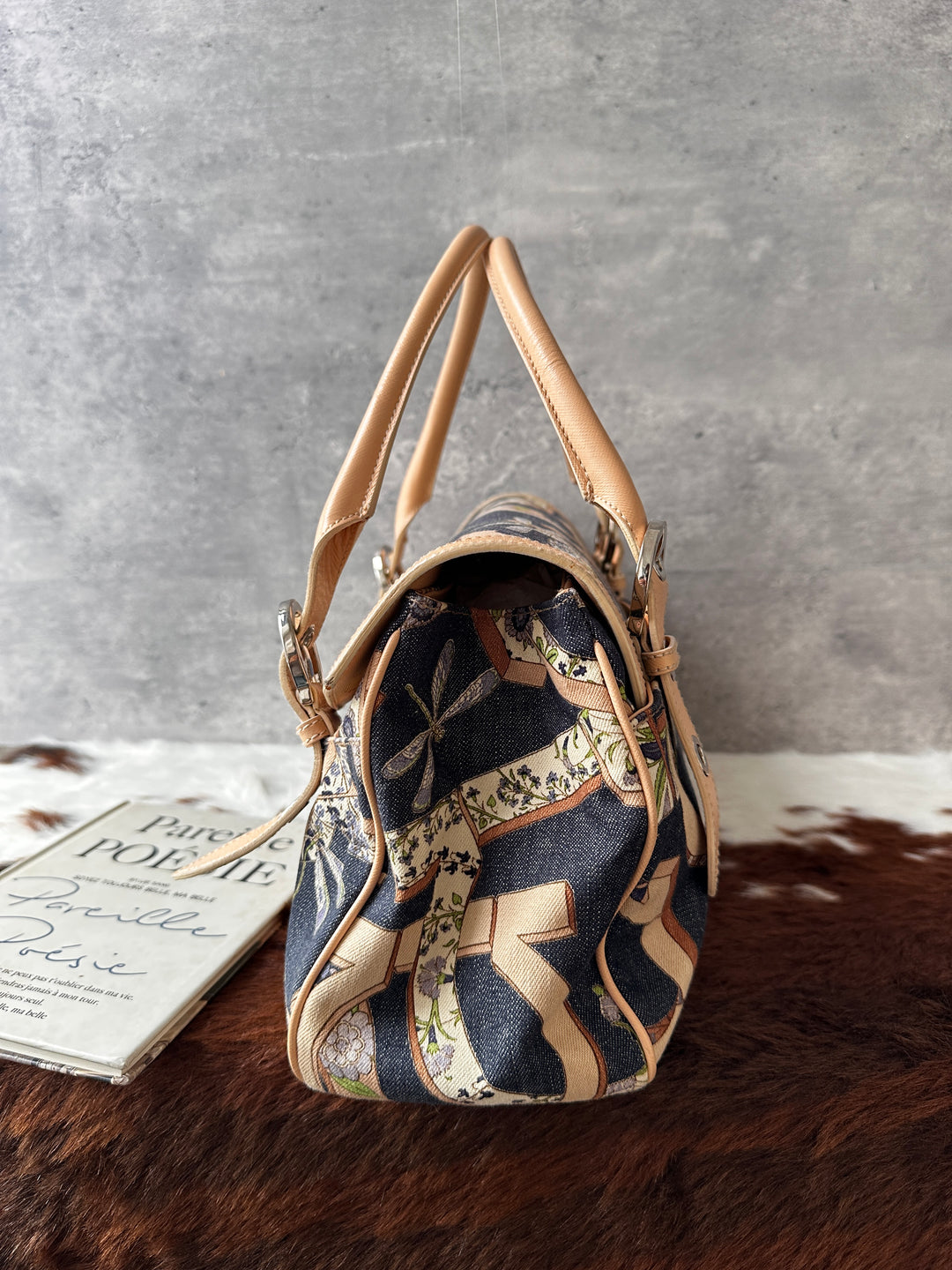 Ferragamo Printed Denim Gancini Top Handle Bag ✨｜Denim Print × Gancini Hardware × Spring-Summer Mini Bag