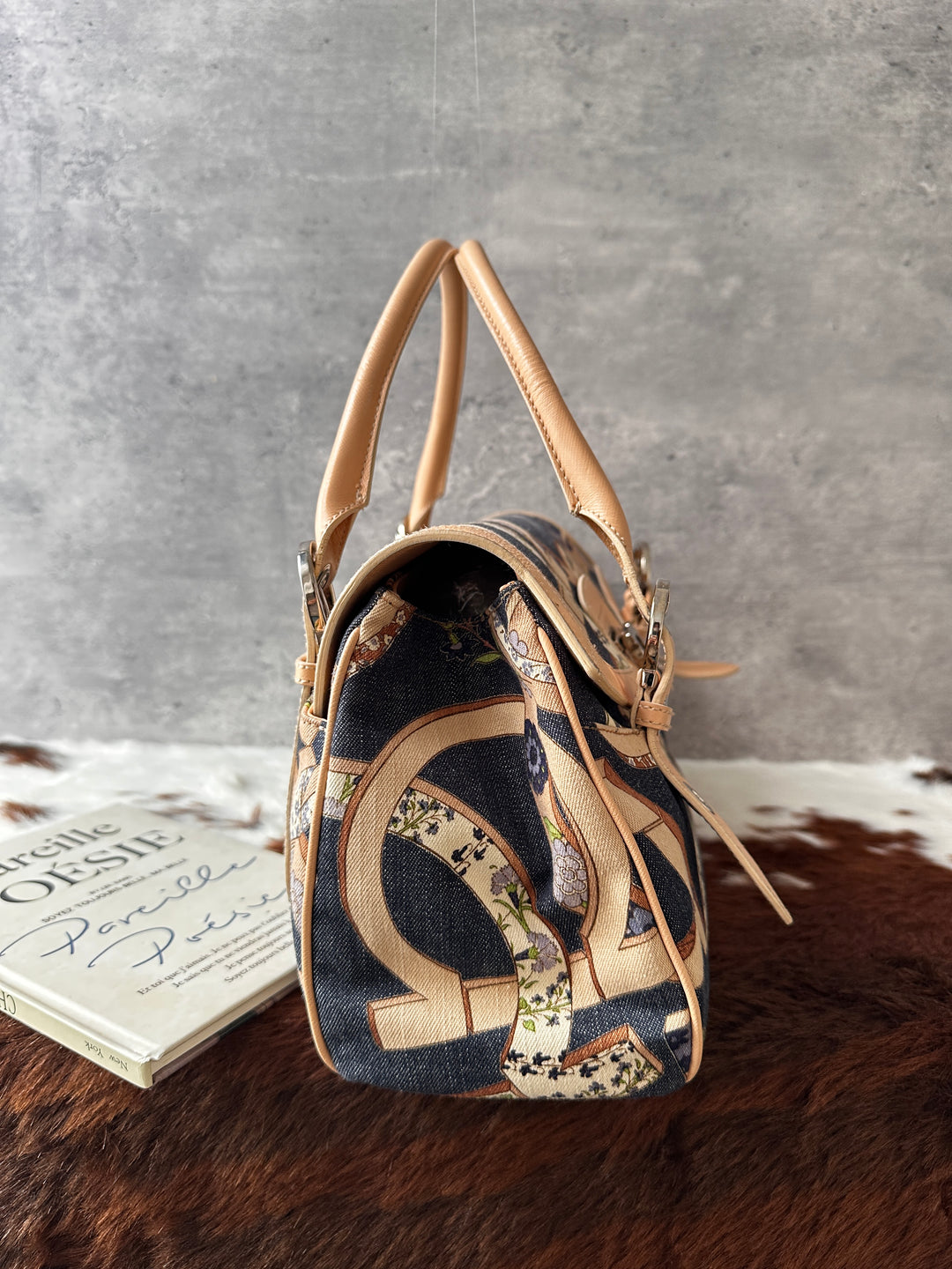 Ferragamo Printed Denim Gancini Top Handle Bag ✨｜Denim Print × Gancini Hardware × Spring-Summer Mini Bag